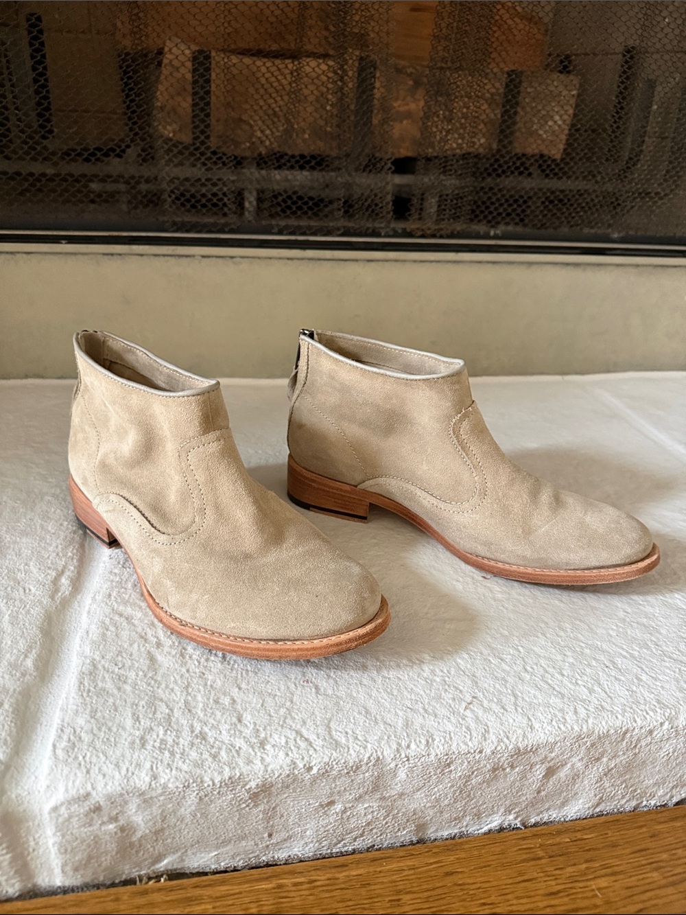 Women's Johnston & Murphy Suede Ankle Boots - Classic Neutral Chelsea Style